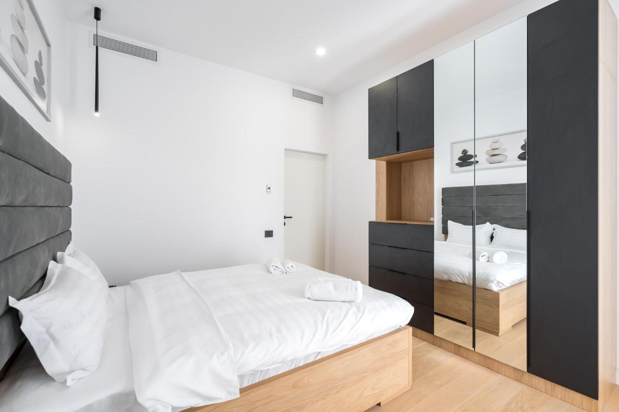 Appartement Eden - Elegant Retreat In Rosetti Luxury à Bucarest Extérieur photo