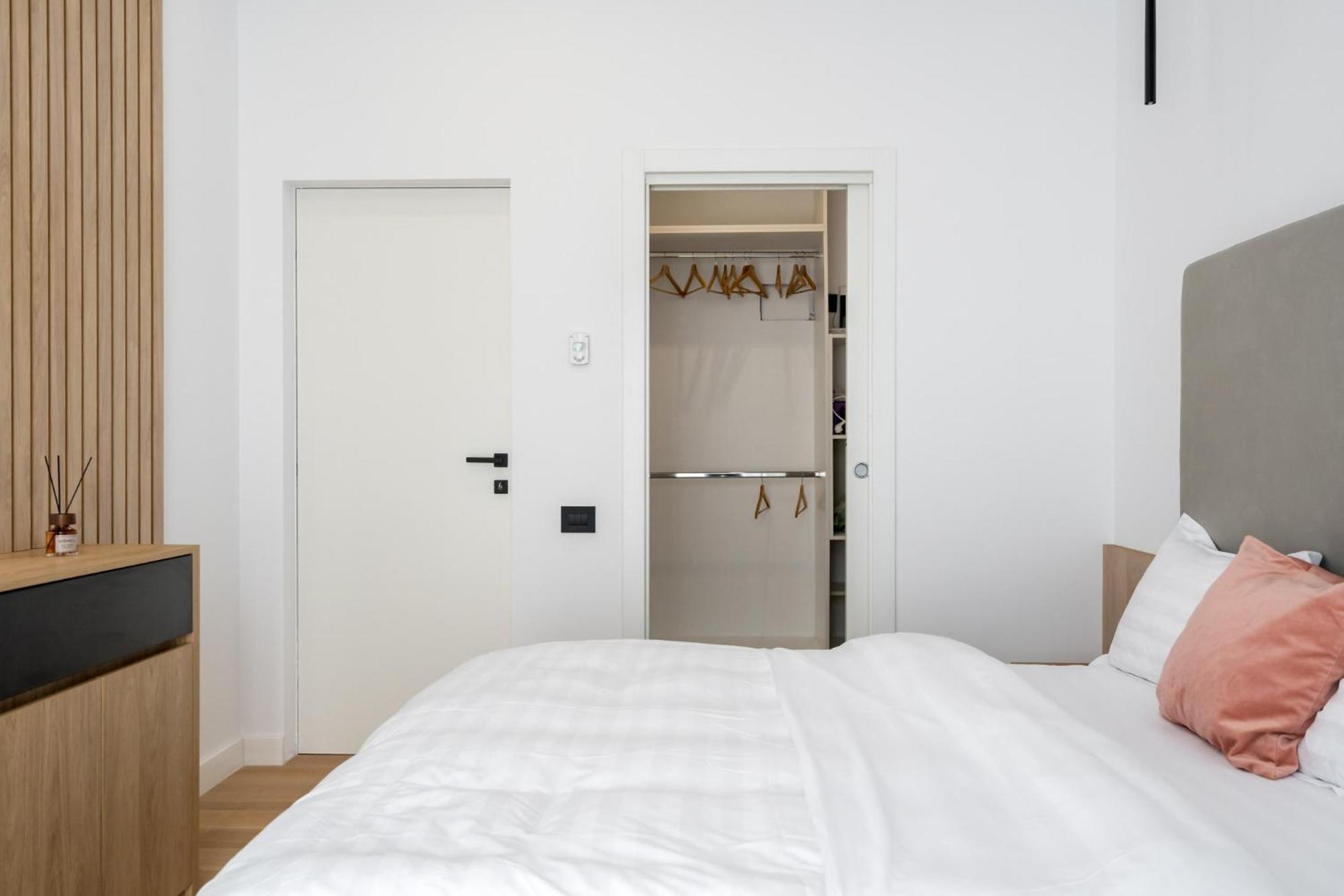 Appartement Eden - Elegant Retreat In Rosetti Luxury à Bucarest Extérieur photo